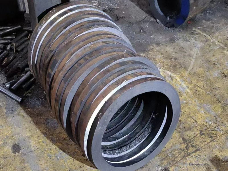 城西30CrMo无缝钢管切割